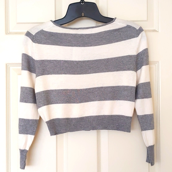 NWT. The Limited Silk/cotton/cashmere cropped sweater with multi color stripes. - Picture 2 of 4